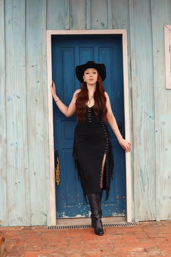 VESTIDO MIDI FRANJAS